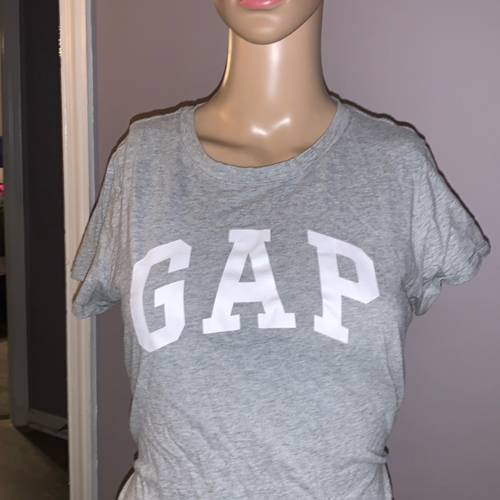GAP LOGO T SHIRT
